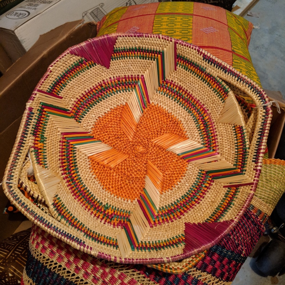 Ghana Fruit Basket w/handles